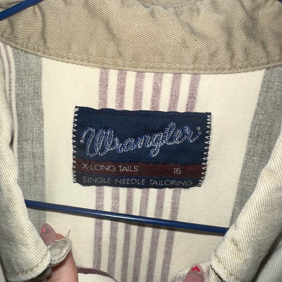 Wrangler Button Down Shirt - Picture 2 of 3